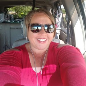 Meet your Posher, Amber